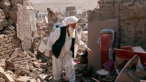 کمک تجار و مهاجرین افغانستان مقیم کشور ایران به زلزله زدگان هرات